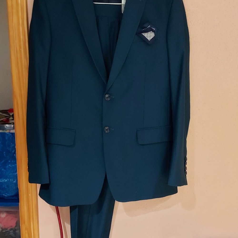 Hand tailored all wool suit frrom Beijing , China